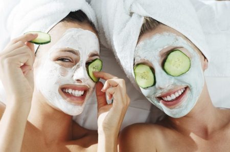 Treat-your-skin-with-a-relaxing-mask