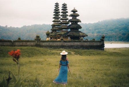  Visit-Bali-for-yoga-and-mindful-meditation