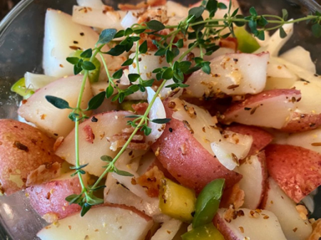  German-Potatoe-Salad-with-Tangy-Bacon