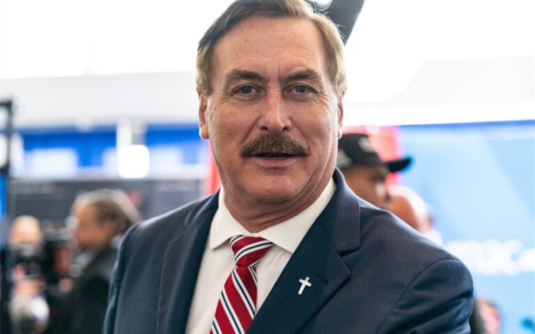 who is mike lindell's current wife