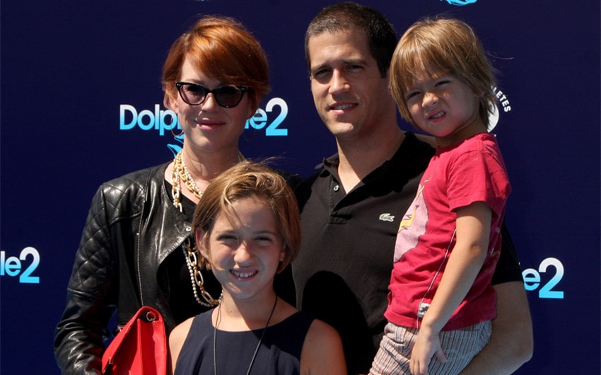 molly ringwald husband